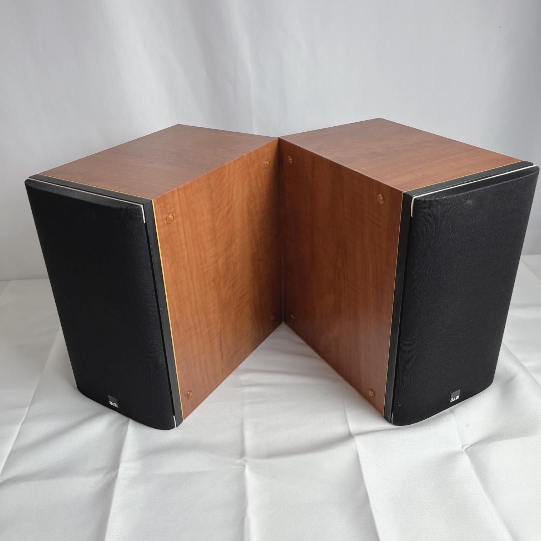 美品☘️ B&W　685　スピーカーペア