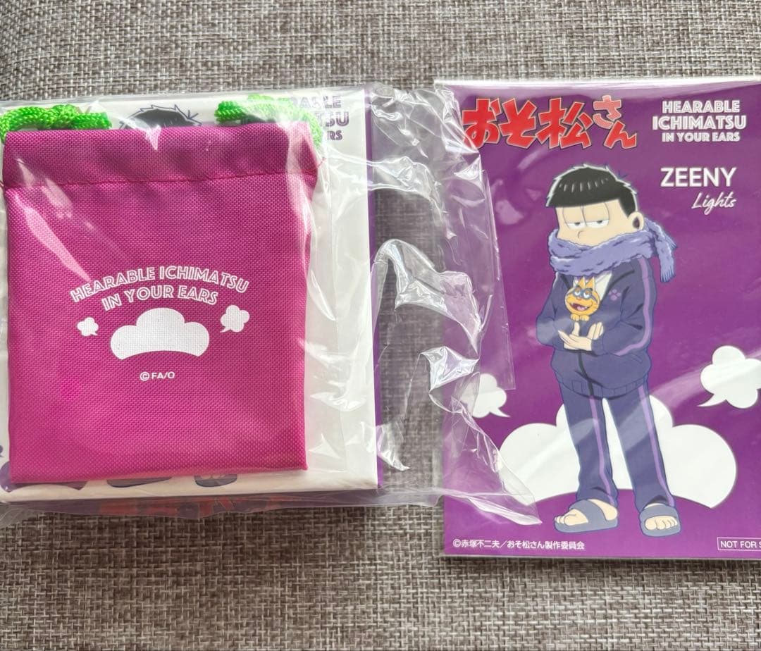 おそ松さん　一松　イヤホン