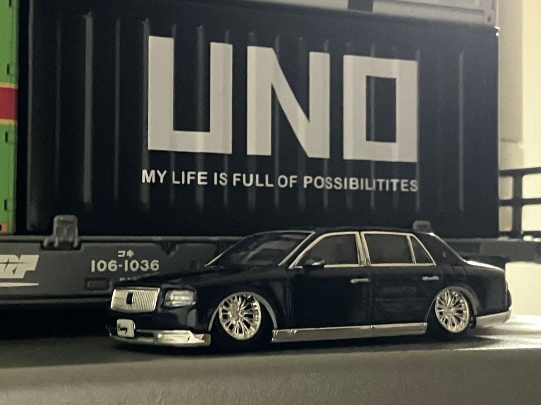 センチュリー　1/64 改造　シャコタン 紺色