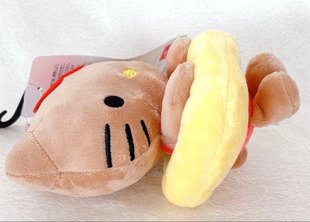 アベイル ハローキティ マスコットチャーム 日焼け うきわ