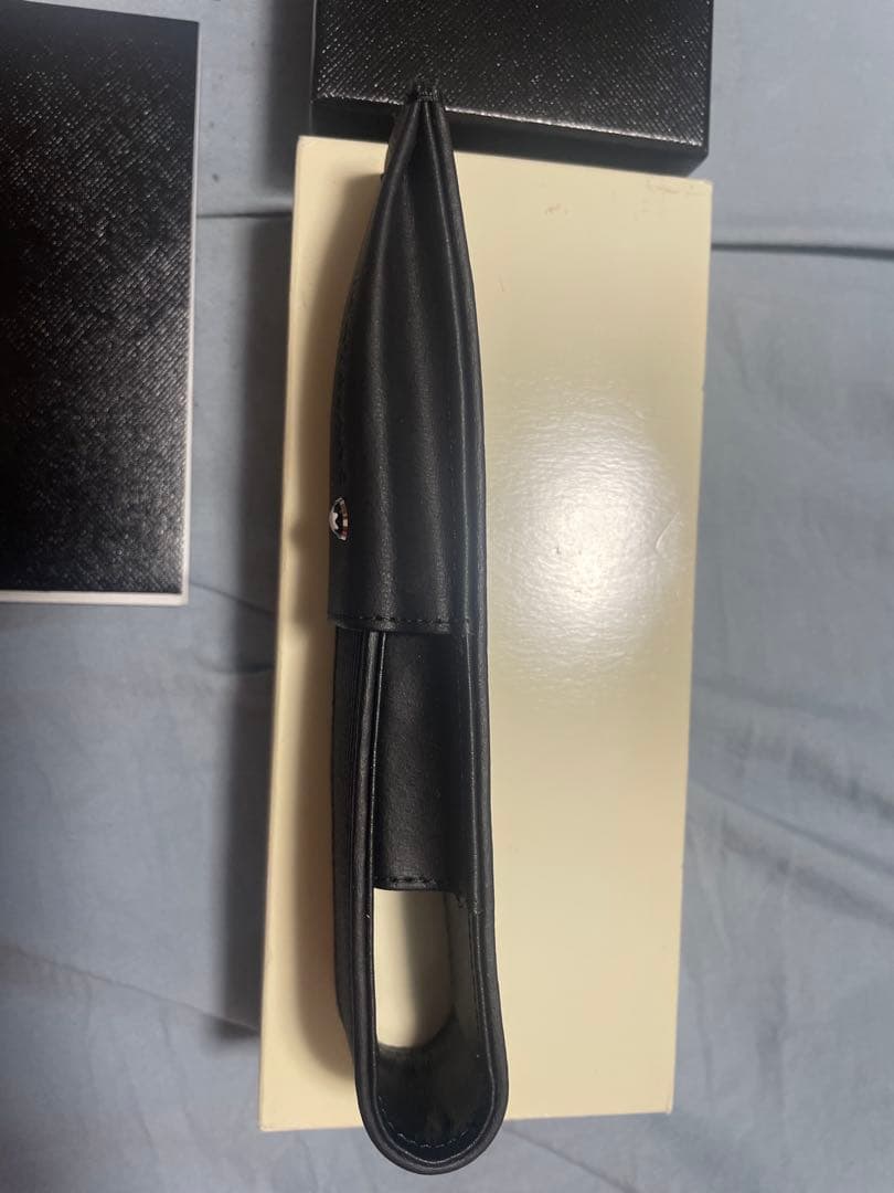 MONTBLANC ブラックレザー ペンケース