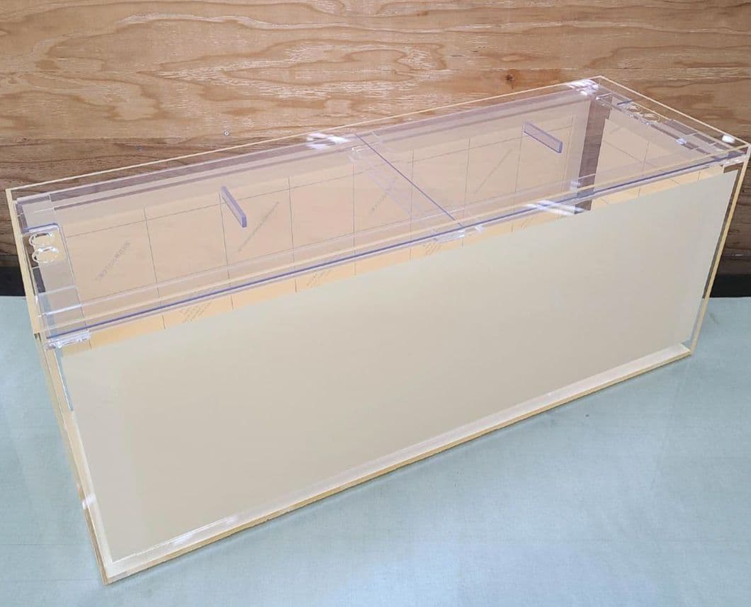 アクリル水槽　900×300×360 (塩ビ蓋付き)