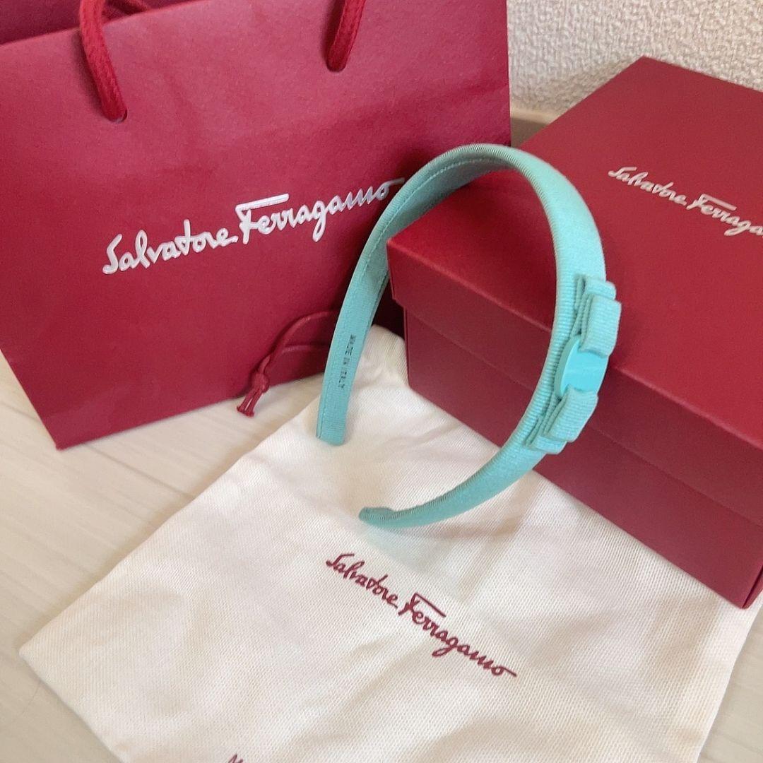 新品　ferragamo フェラガモ　カチューシャ　リボン
