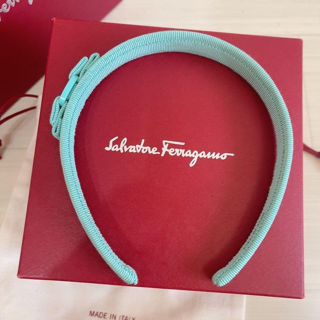 新品　ferragamo フェラガモ　カチューシャ　リボン