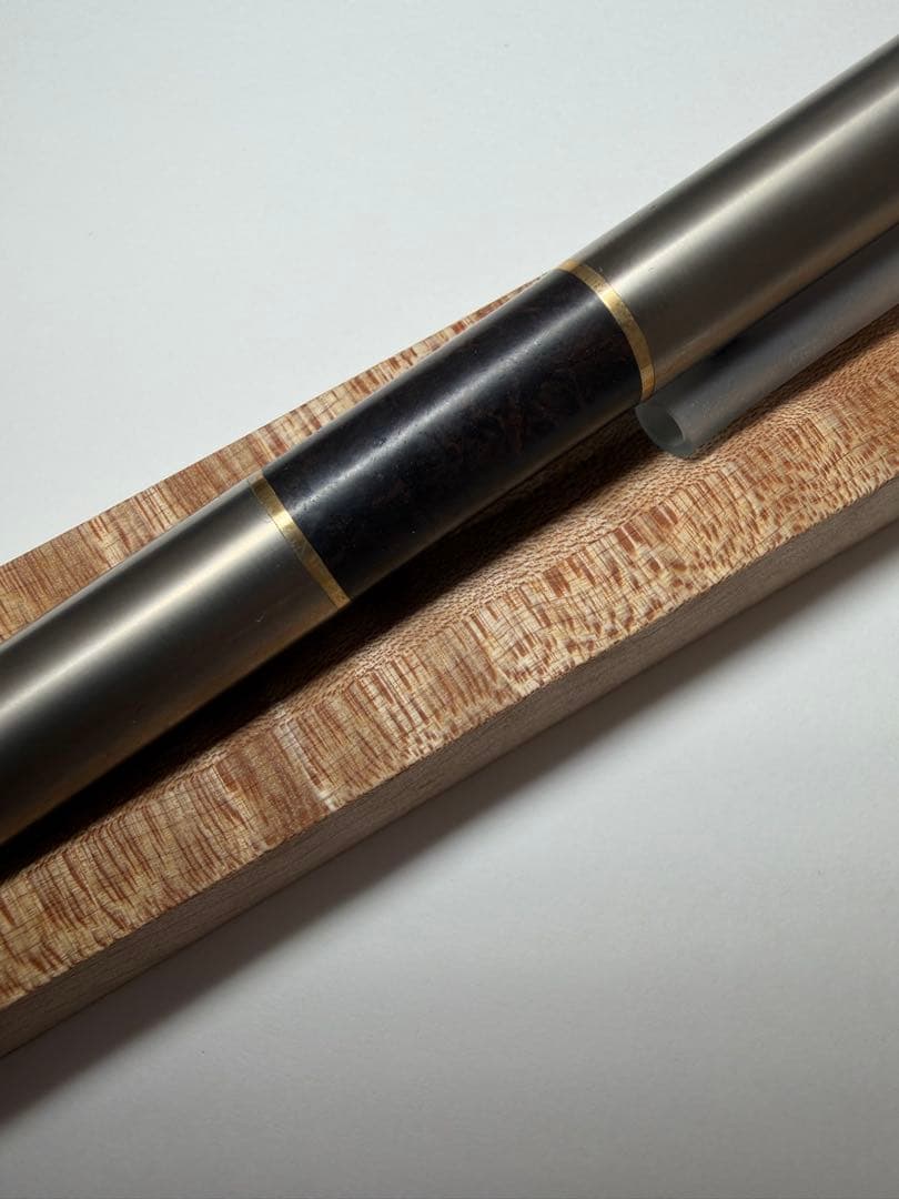 新品未使用　こぶた工房　チタン　アフブラ瘤杢　木軸ペン　シャーペン