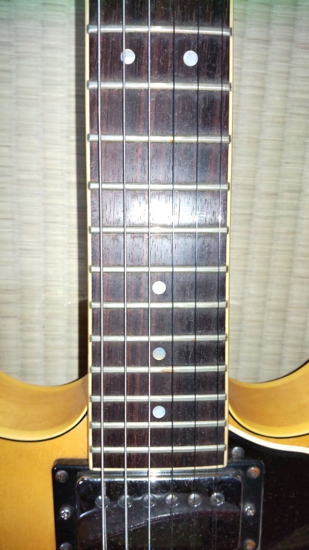 Yamaha エレキギター イエロー セミホロウタイプ