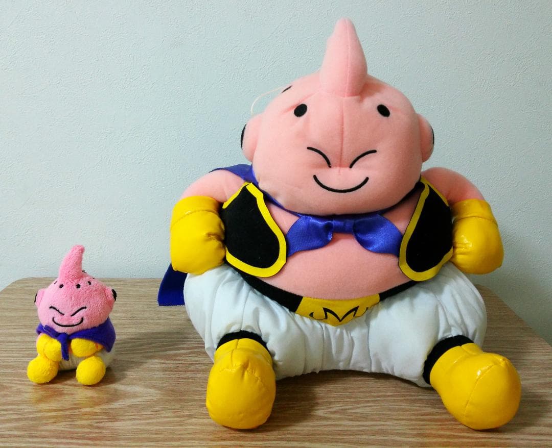 ドラゴンボールZ　アミューズメント専用　魔人ブウ ぬいぐるみ　非売品　２個セット