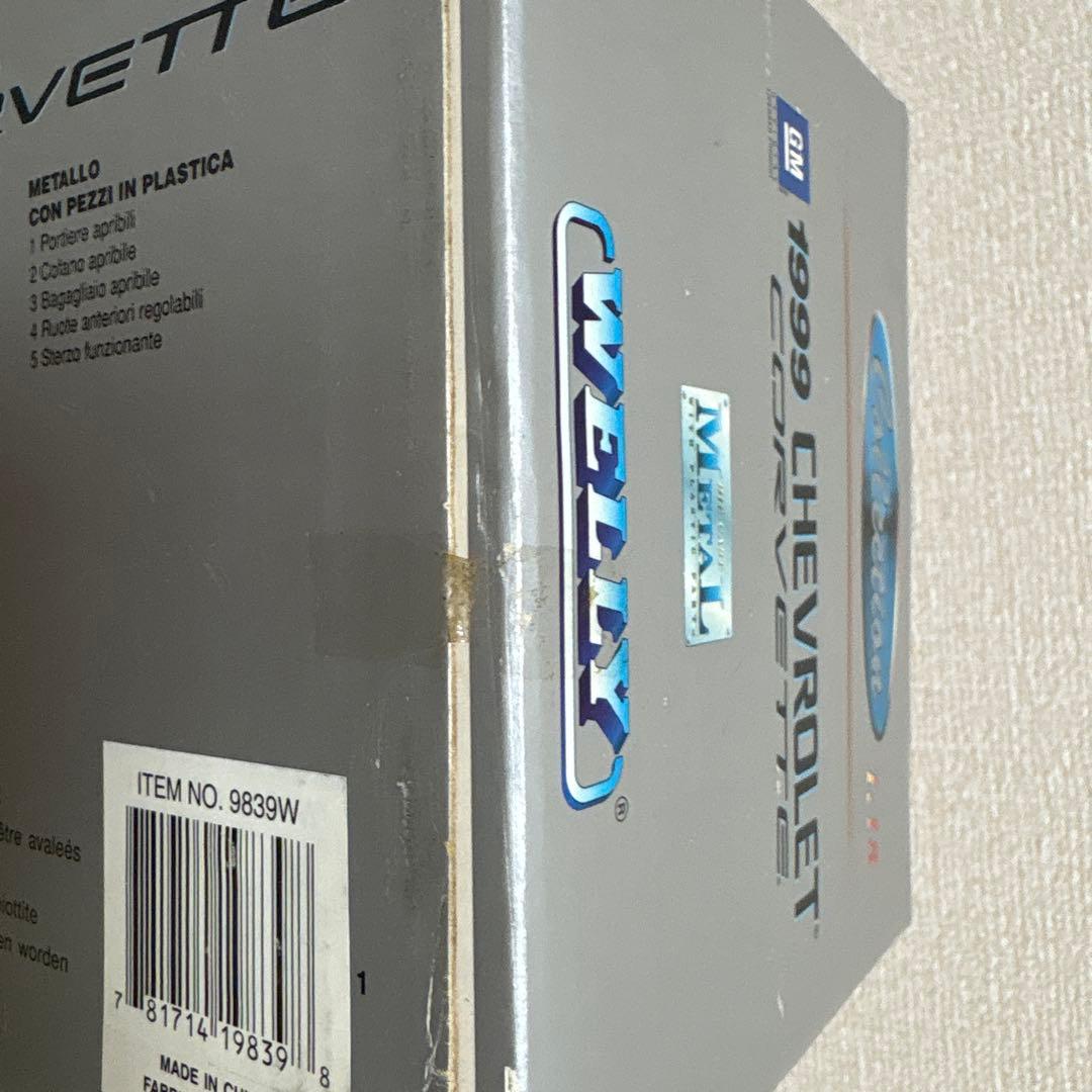 CHEVROLET CORVETTE シボレー　コルベット　1999 1:18