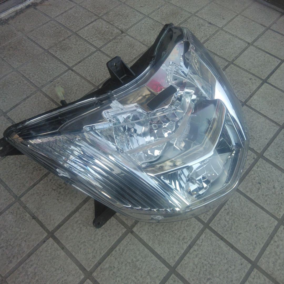 マグザム純正ヘッドライト中古　SG17　SG21共通　マグザム250美品綺麗