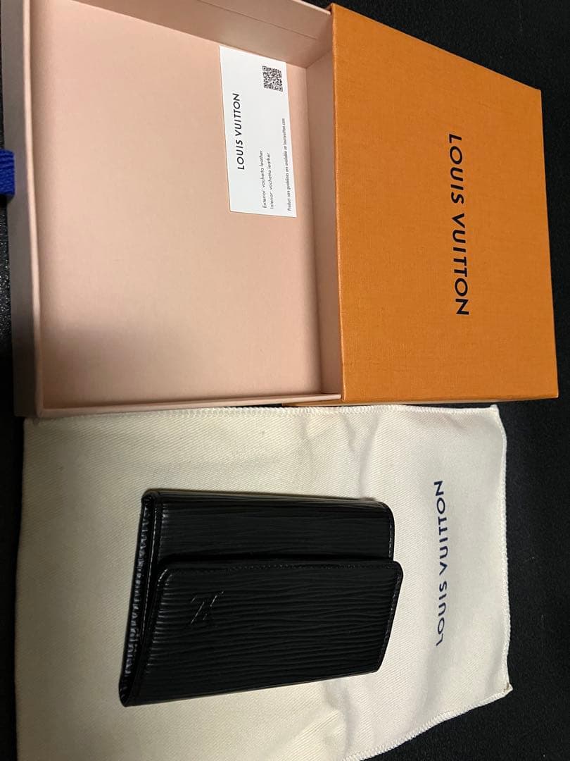 Louis Vuitton ブラック エピ　キーケース　6連