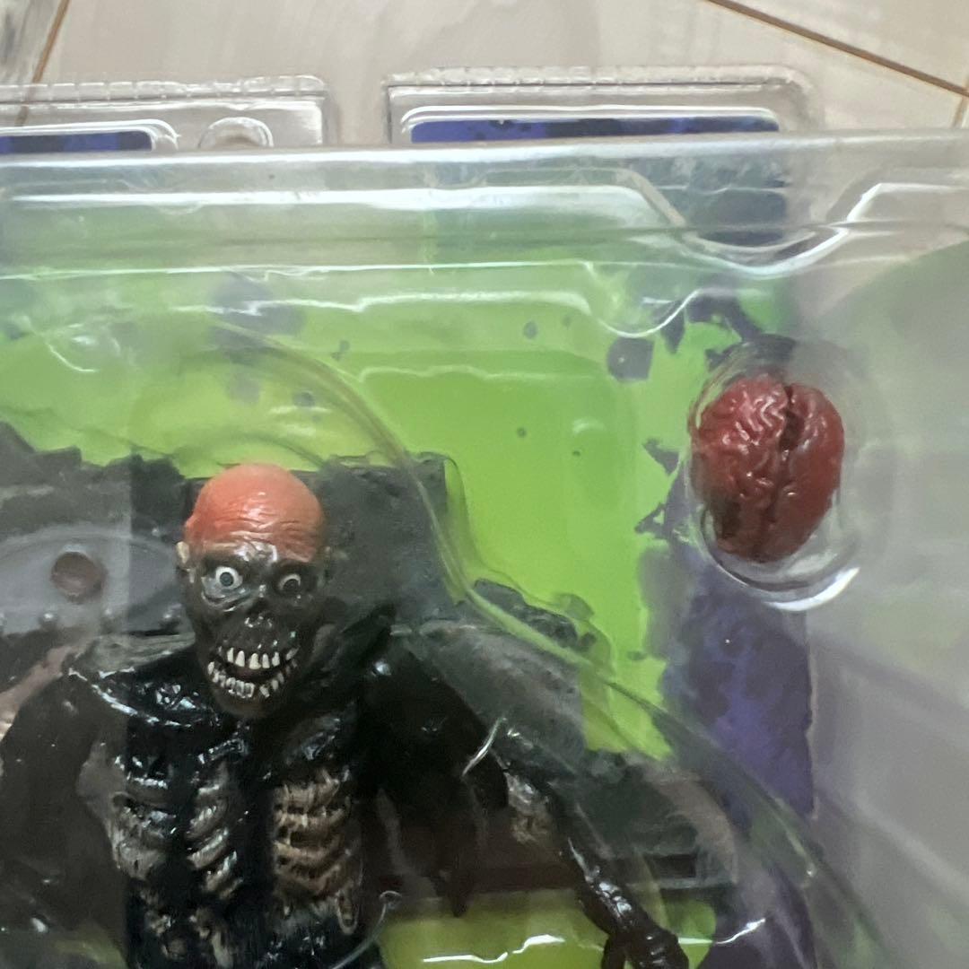 激レア　未開封　バタリアン　タールマン　フィギュア　状態良好