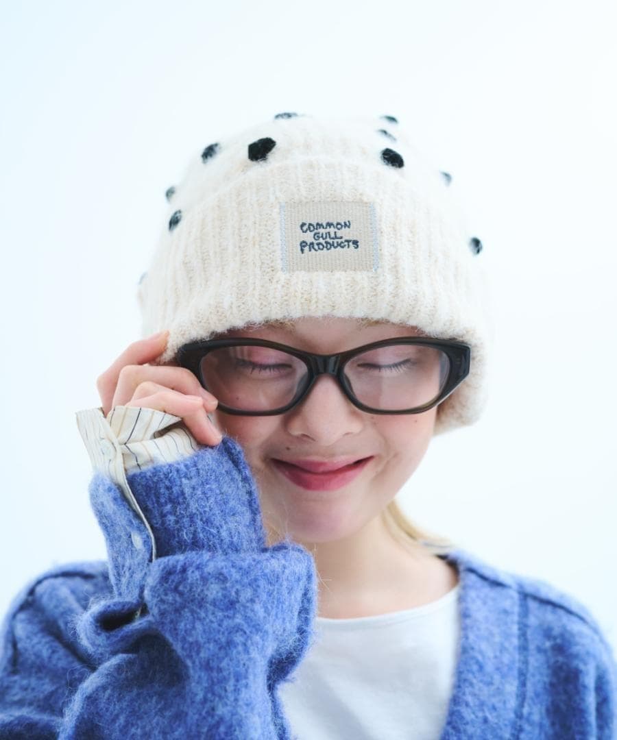 入手困難 新品未使用 コモンガルプロダクツ 記憶の中のガルニット帽弟子 ホワイト