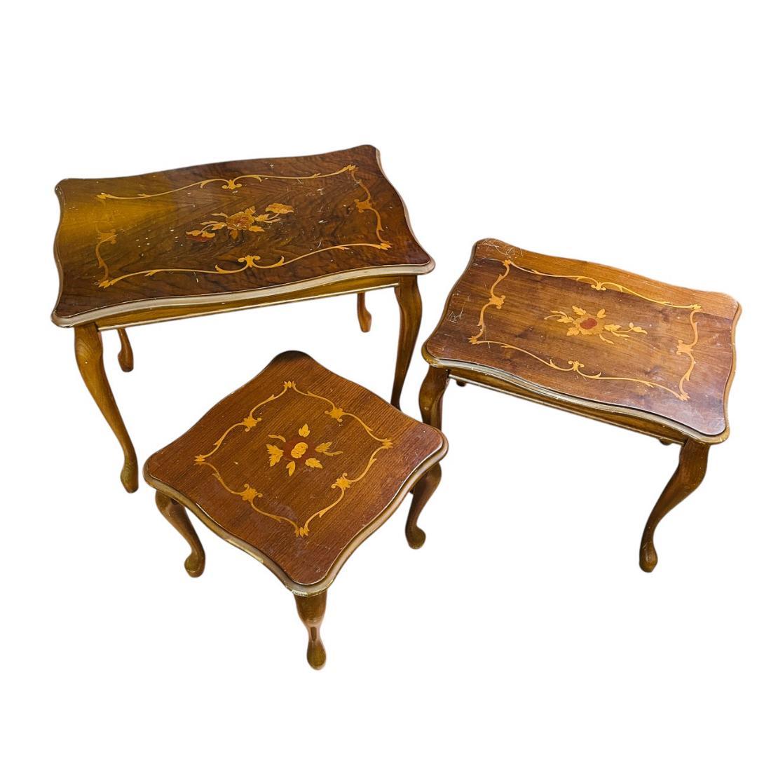 象嵌入り　ネストテーブルセット アンティーク　猫脚　3台