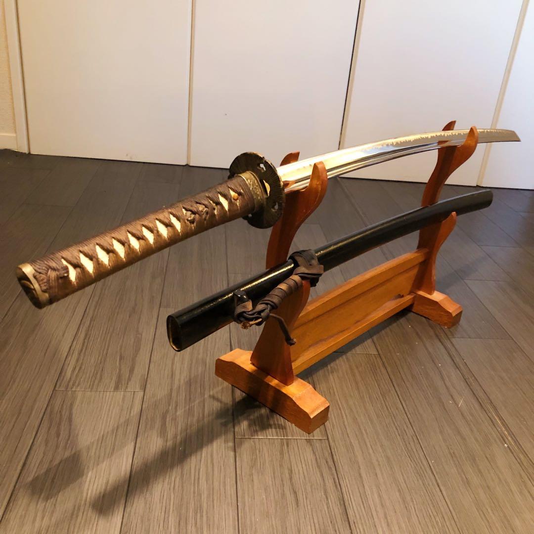 高級模造刀　高級居合刀　樋入り刀身　優波紋　亜合金刀身　居合刀