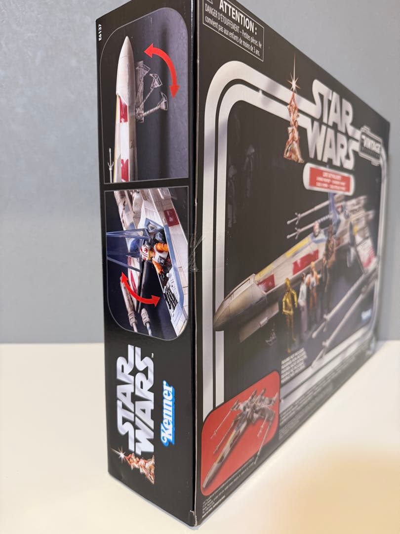 開封のみ新品【Hasbro】STARWARSルーク・スカイウォーカーＸ-ウィング