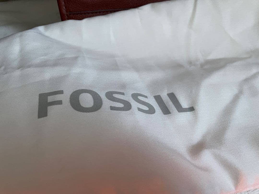 fossil ショルダーバッグ　ブラウン
