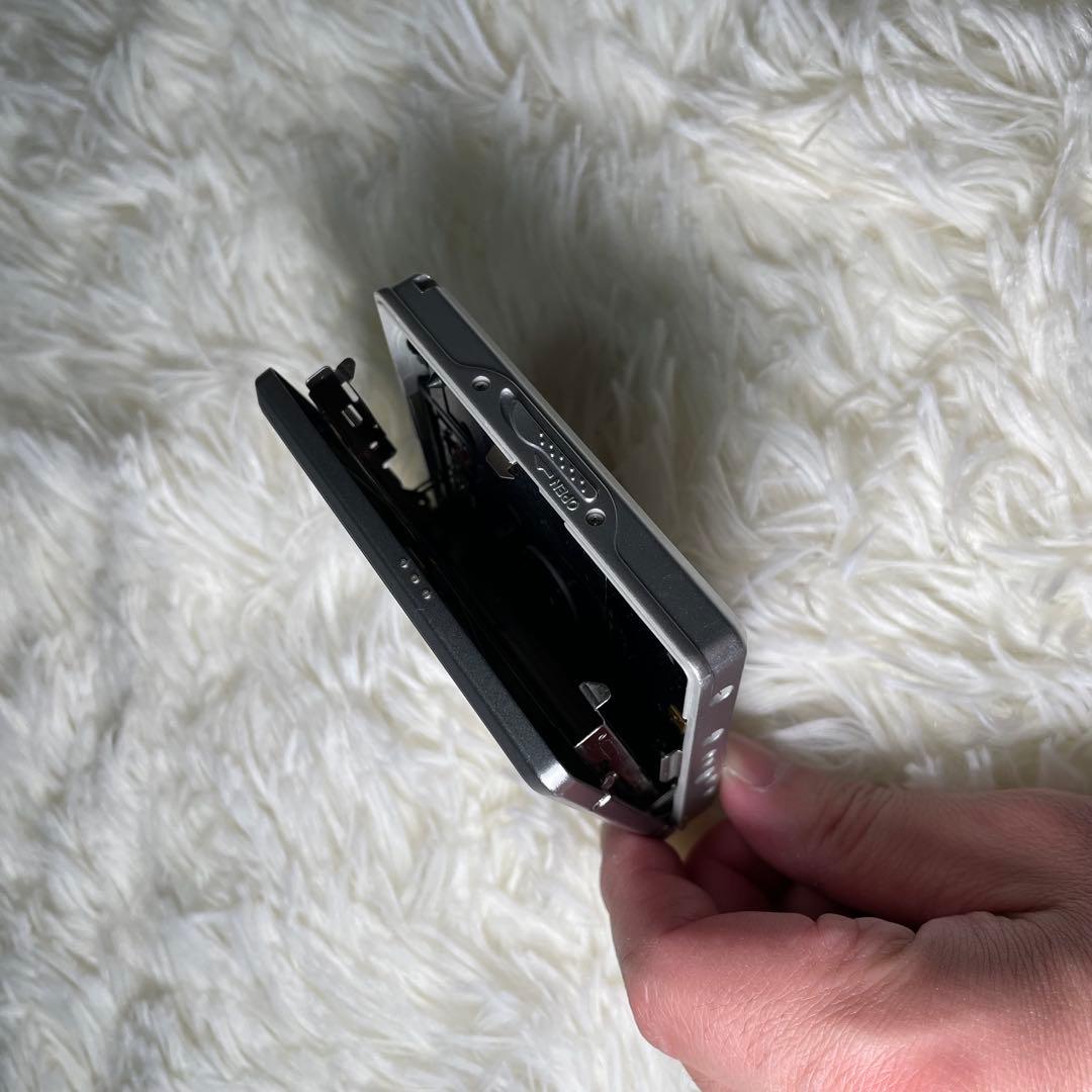 Victor/JVC ポータブルMDプレーヤー XM-C17-S シルバー