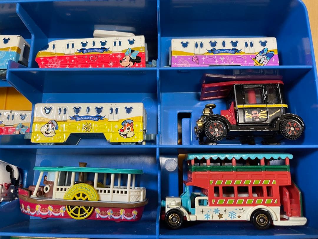 値下げ‼️豪華セット♡完売品⭐︎レア　ディズニー　トミカ　24台　収納ケースセット