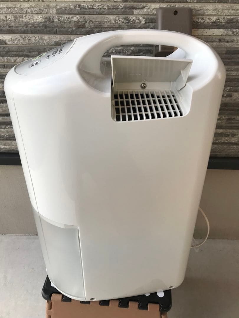 コロナ 衣類乾燥除湿機 2019年製 コンプレッサー式 衣類乾燥機 除湿機