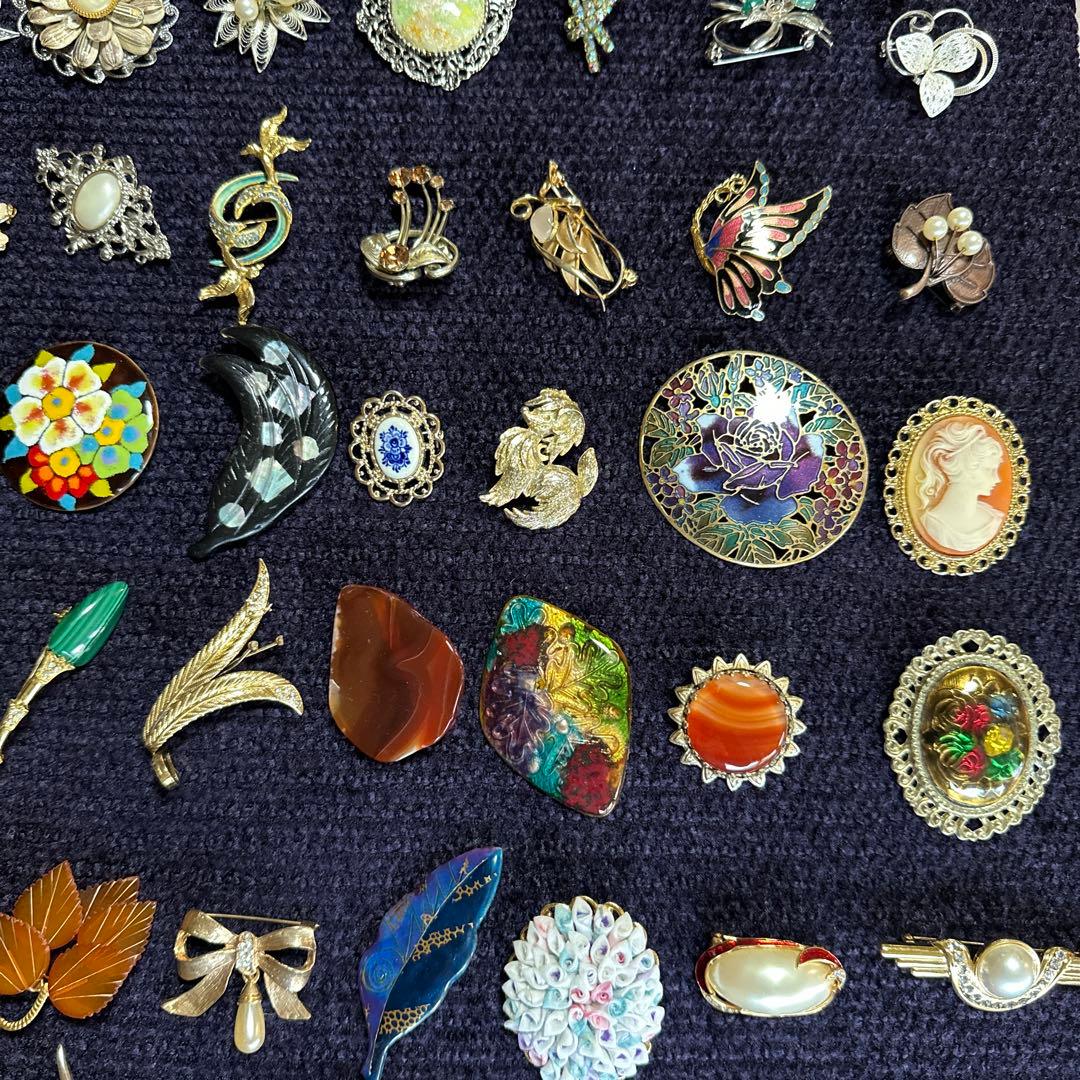 【vintage】ブローチ　大量　130点以上　まとめ売り
