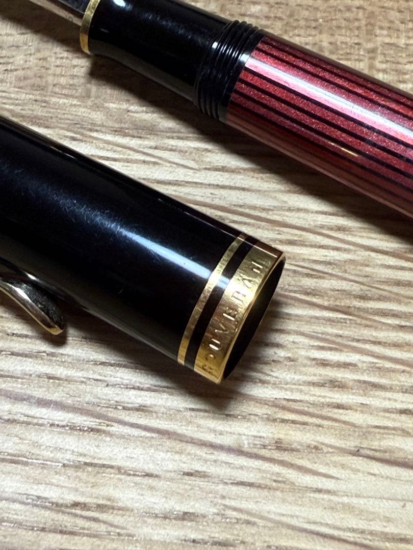 ペリカン　スーベレーン　赤縞　14C 585 万年筆　ヴィンテージ筆記具　ドイツ