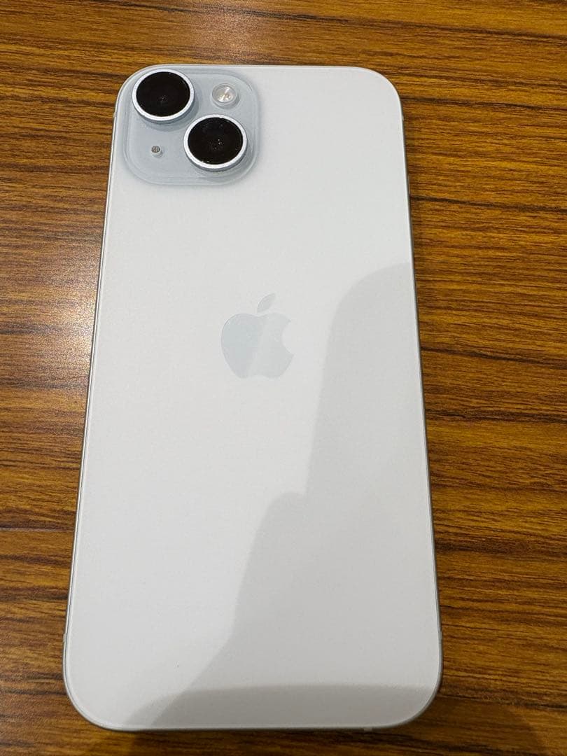 Apple iPhone 15 ホワイト 128GB