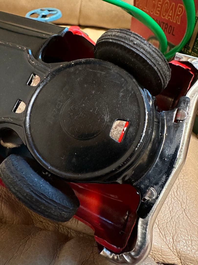 ラインマー　ブリキ　ポリスカー