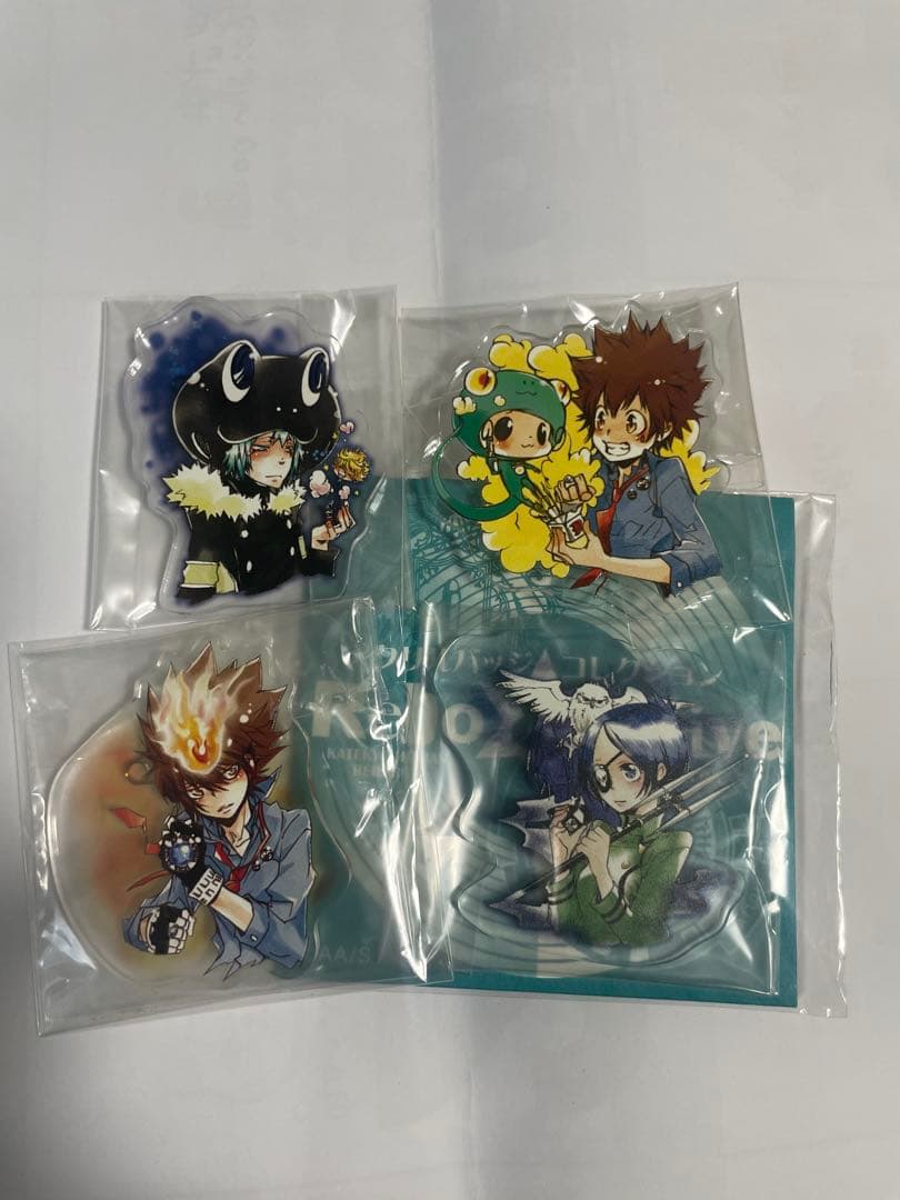 家庭教師ヒットマンREBORNのアクリルバッジコレクションセット