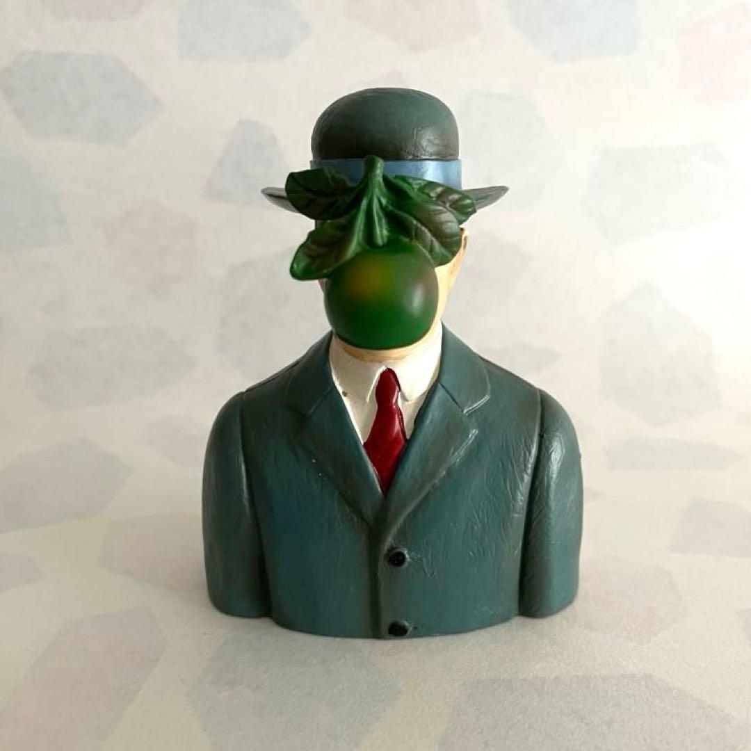 マグリット 人の子 フィギュア オブジェ