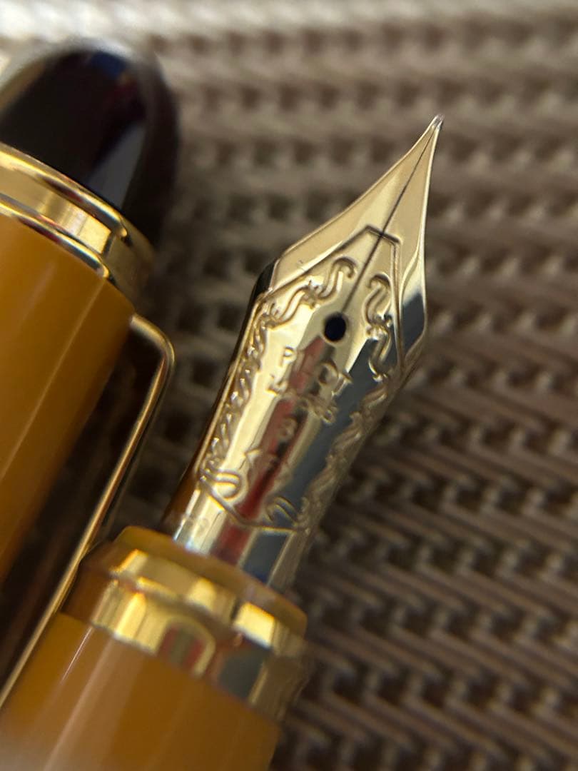 <未使用新品・廃盤> パイロット　カスタム98 イエロー　Pilot 万年筆