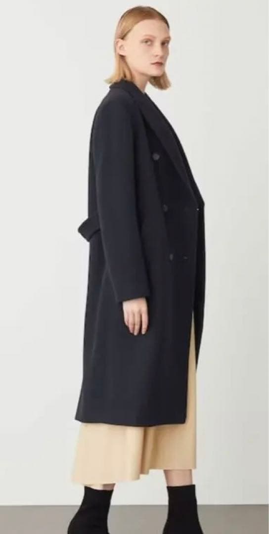 ★超美品★未使用⭐︎BEIGE, LAIRESベイジ チェスターコート色ネイビー