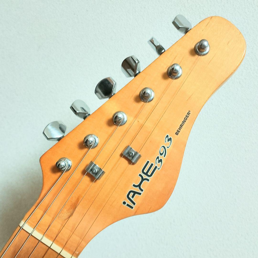 BEHRINGER　iAXE393　USB端子付き 　エレキギター　弦は新品！
