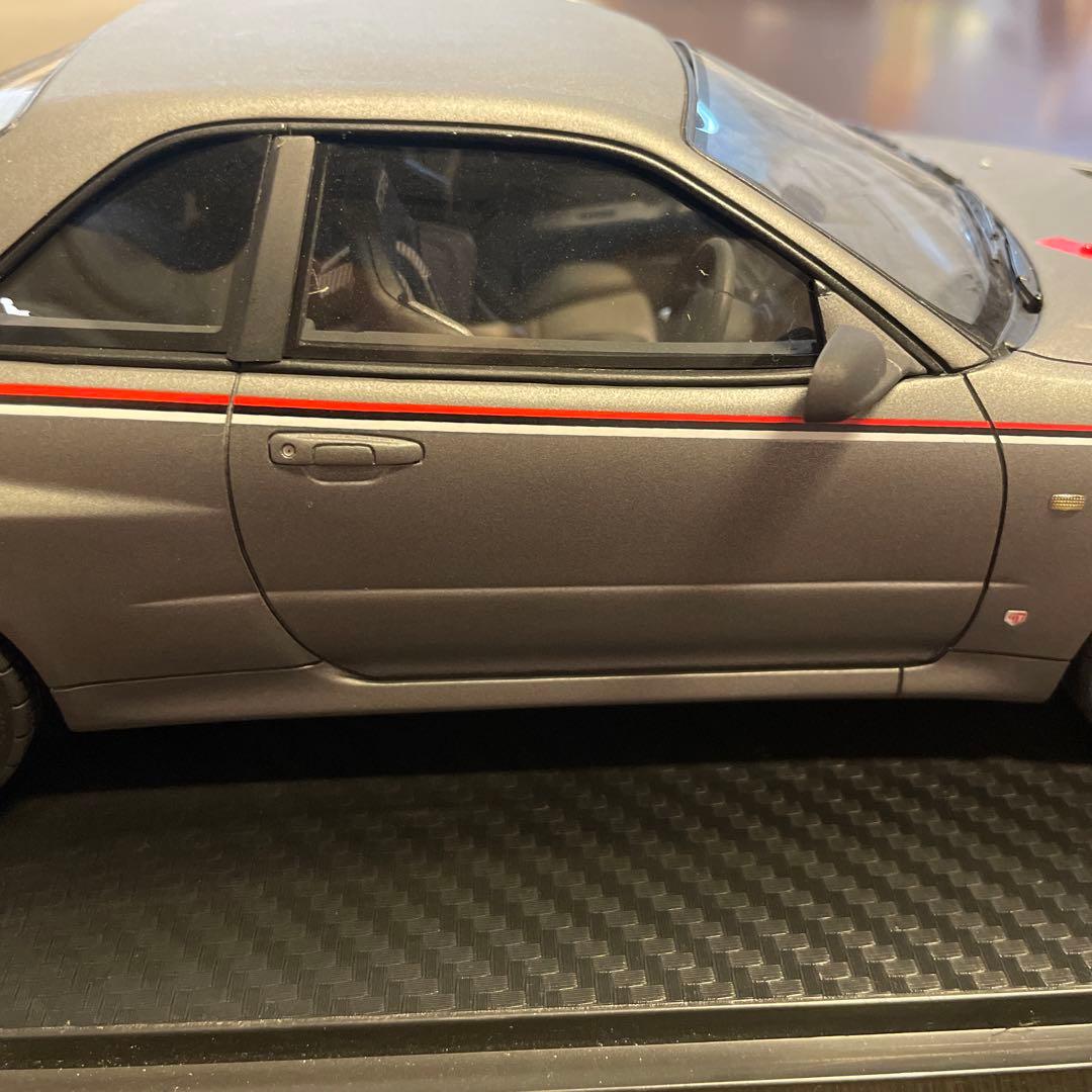 ignition model SKYLINE GT-R V-SPECⅡ ミニカー