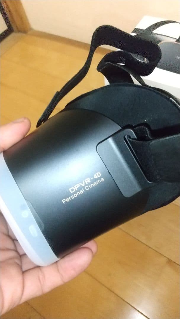 新品同様 スタンドアローン型VRヘッドマウント DPVR-4D vrゴーグル