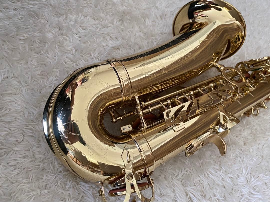 美品！ SELVAセルバ　サックス 管楽器 ケース付 彫刻