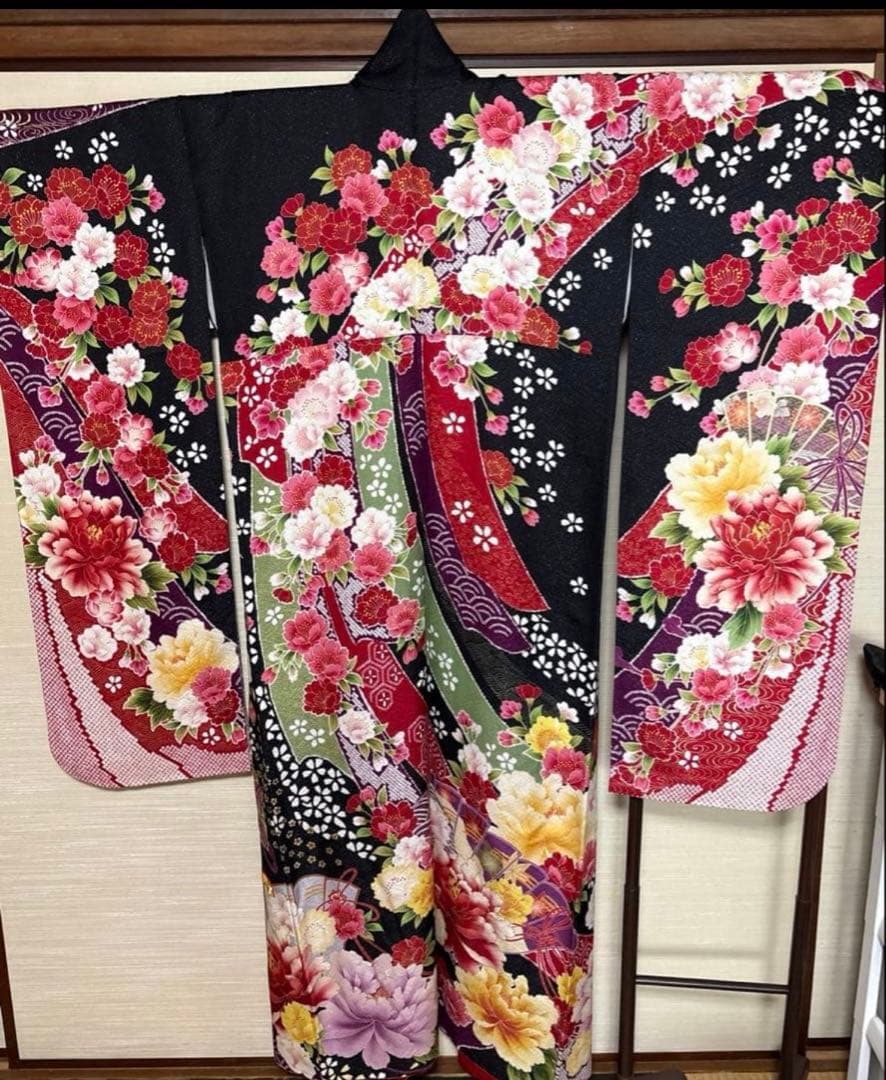 黒 熨斗 八重桜牡丹 振袖 身丈155