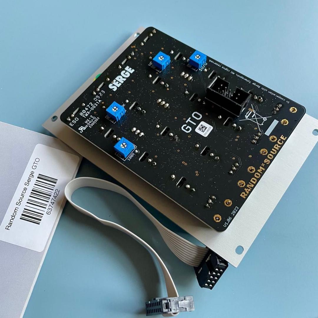 Random Source Serge GTO モジュラーシンセ