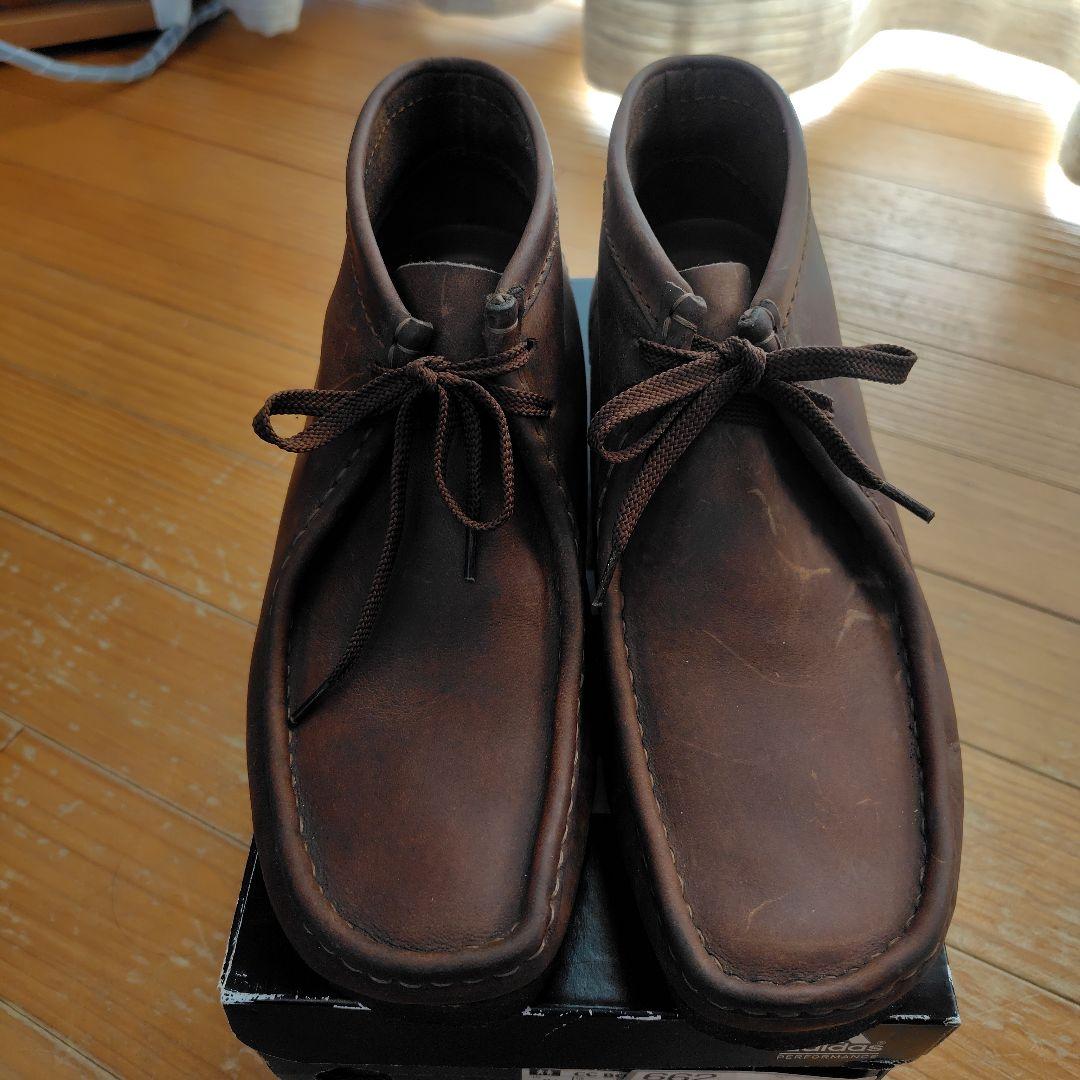 clarks ワラビー　9M 27cm