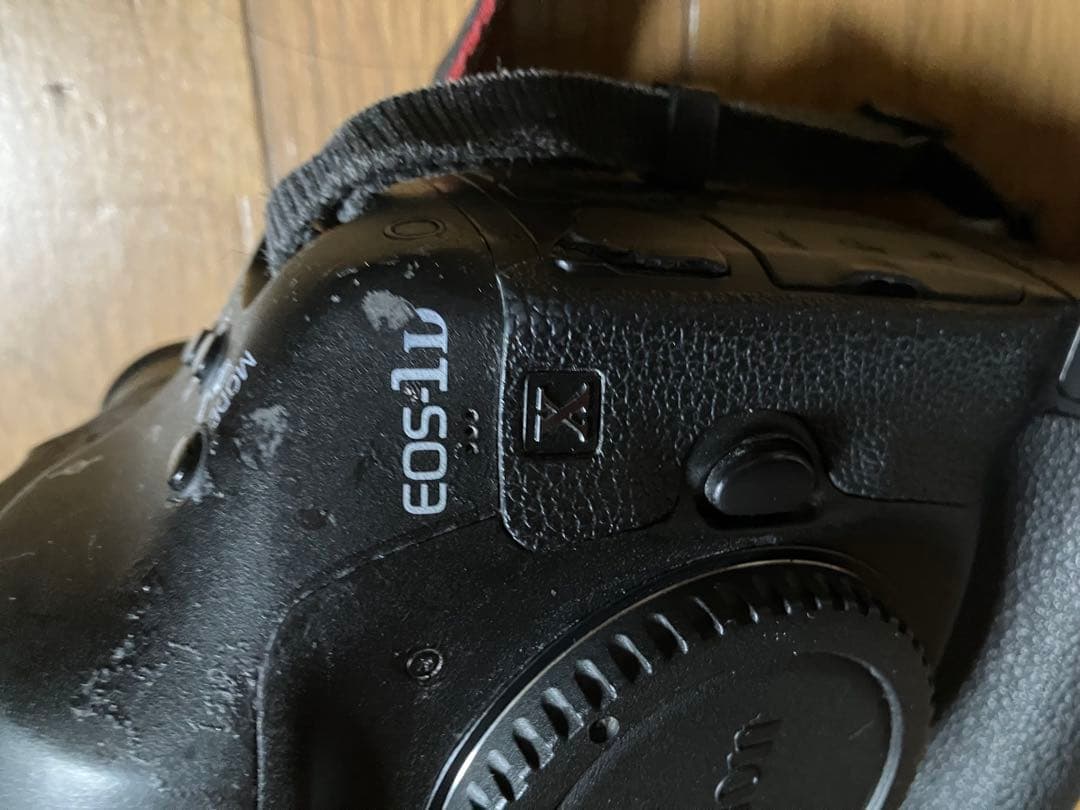 く*だ様 Canon 1DX チャージャー付き　値下げ交渉少しOK　CF2カード