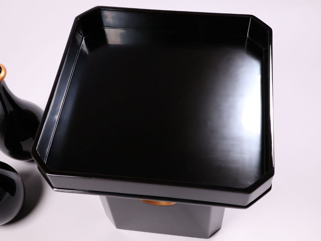 漆芸 輪島塗 久保田春光堂 三方台・瓶子一対 三宝 木製 仏具【MA497】