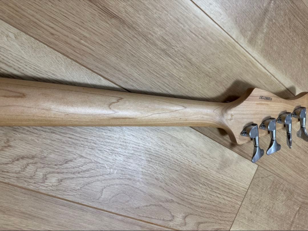 FERNANDES エレキベース PJタイプ 4弦 クリーム系 現状品