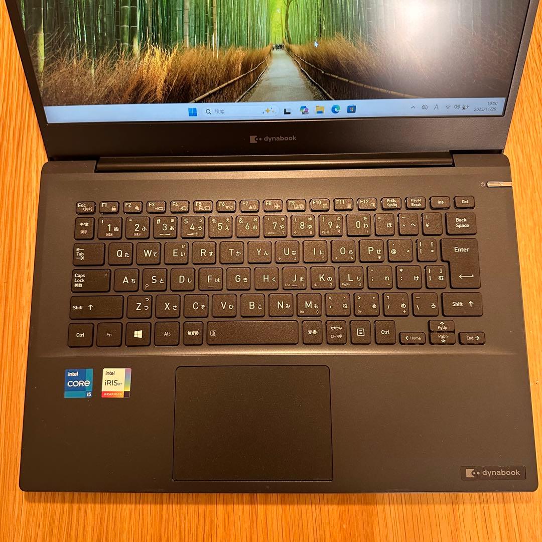 東芝 Toshiba Dynabook MJ54/HS 8GB 256GB i5