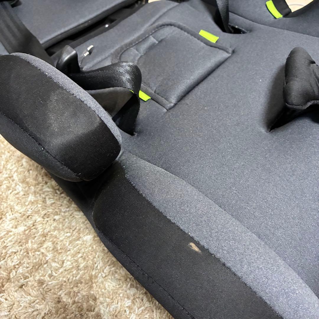 チャイルドシート　ジュニアシート　R129適合　説明書あり