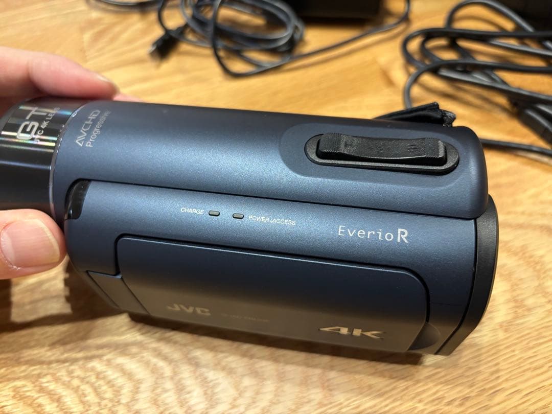 JVC Everio R 4K ビデオカメラ 本体