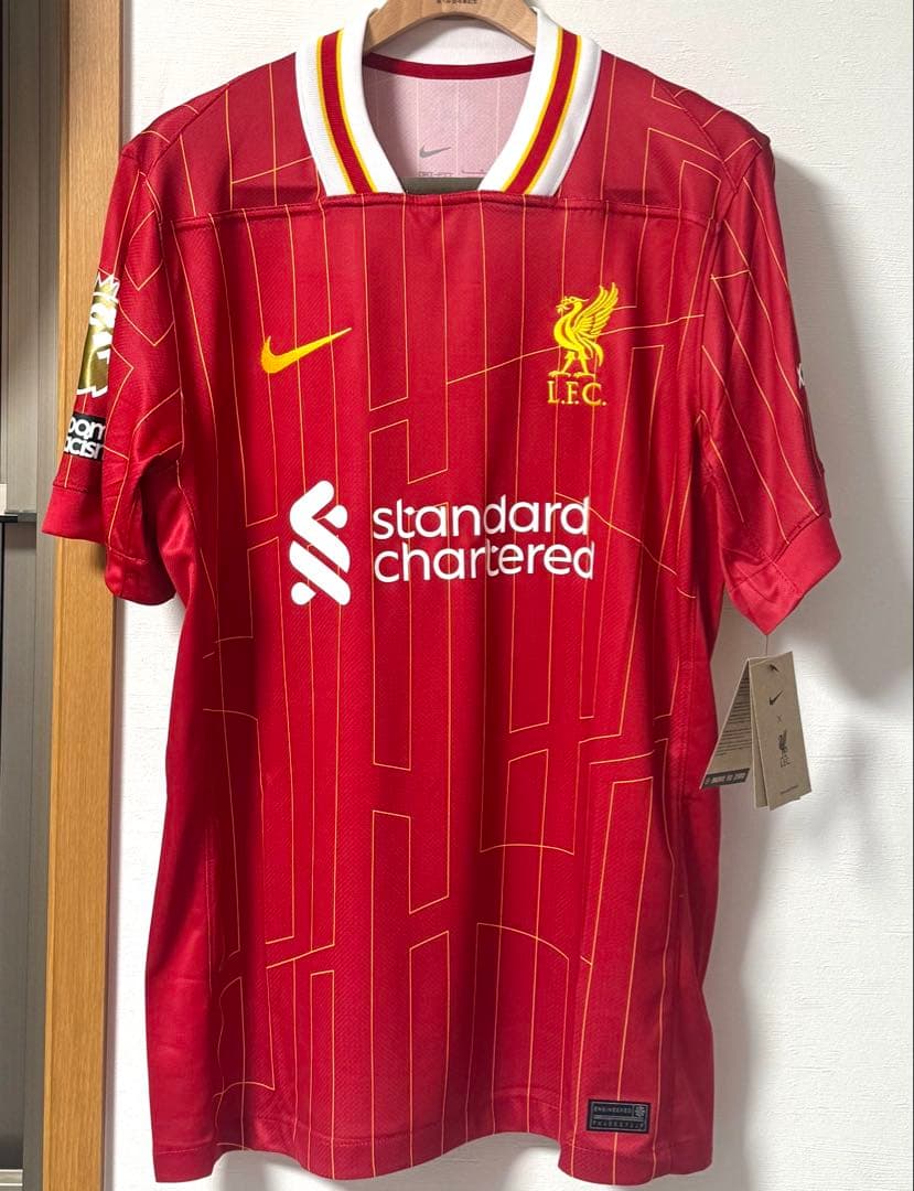 未使用24/25 リヴァプール 優勝記念ユニフォーム　Lサイズ