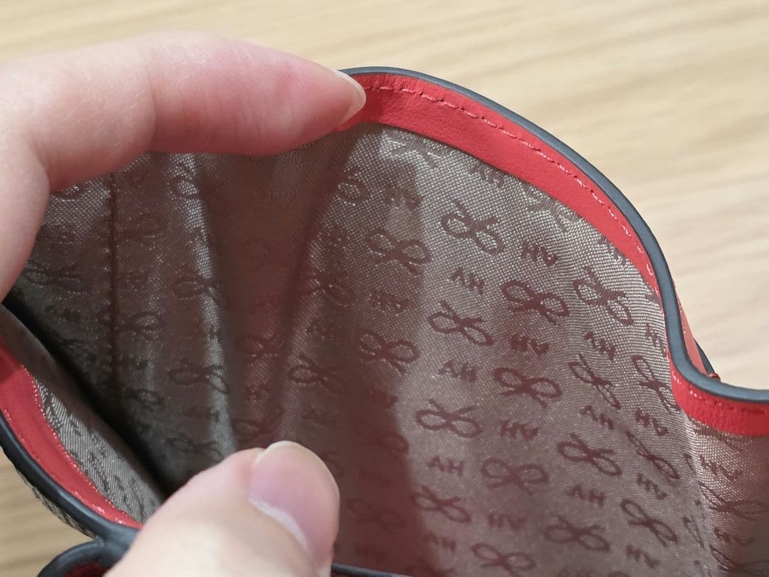 ANYA HINDMARCH 三つ折り財布 ZANY