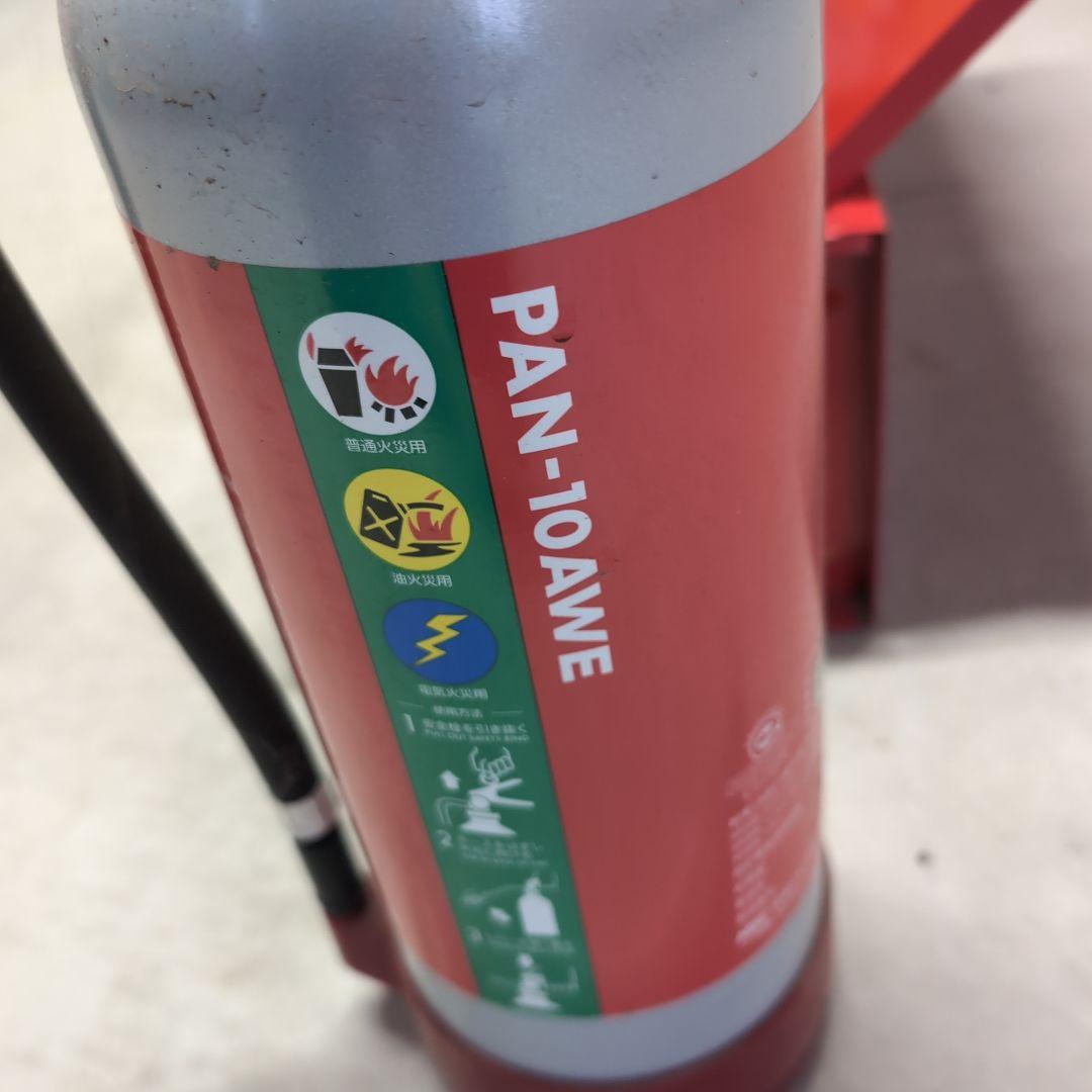 アルミニウム製粉末消化器蓄圧式収納ボックス付