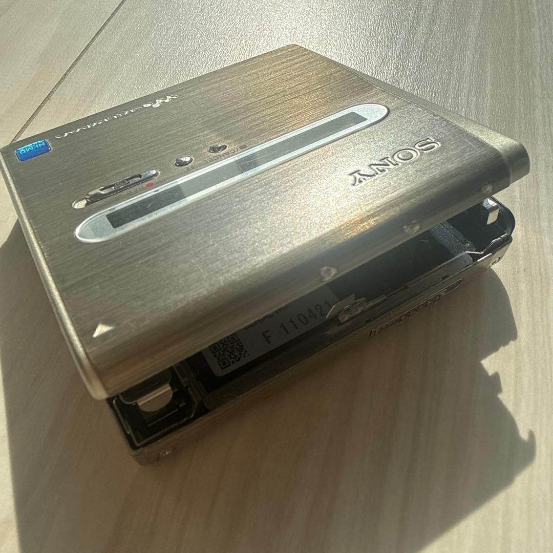 SONY MD WALKMAN MZ-NH1 ポータブルMDプレーヤー