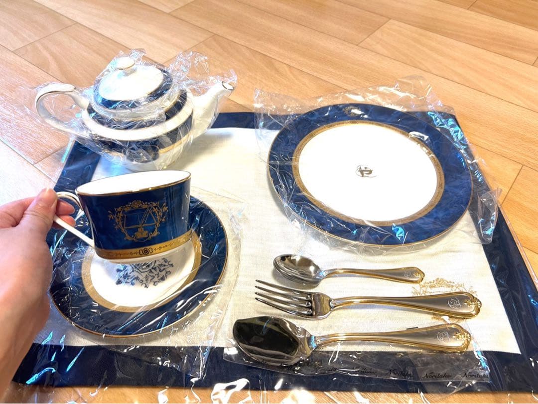 本好きの下剋上×Noritake ティーセット ローゼマイン・フェルディナンド