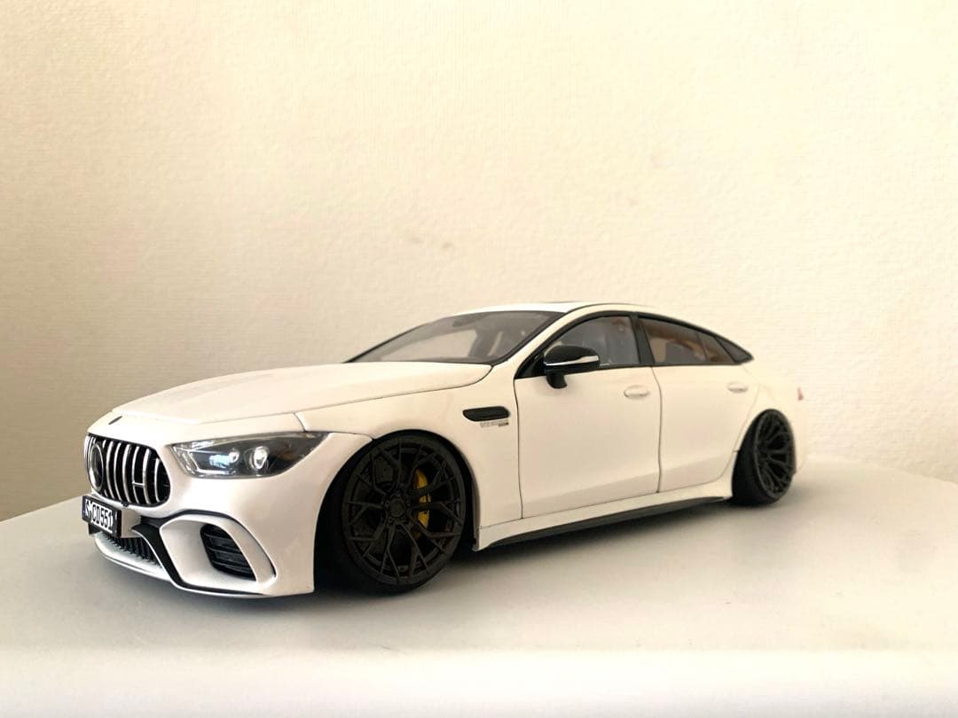 1/18 NOREV MERCEDES BENZ AMG GT 63 Sカスタム